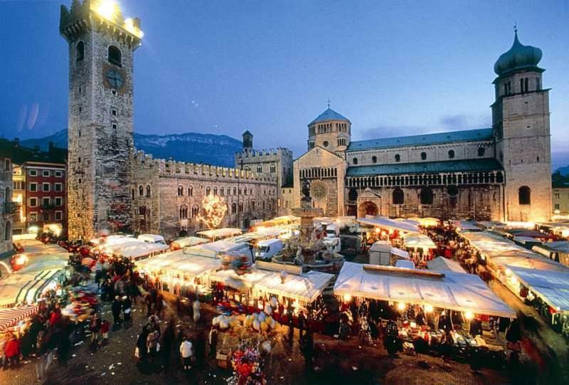 Al Consiglio Appartamento Trento Exteriör bild